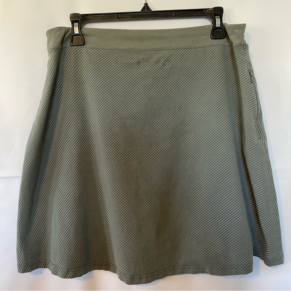 Mountain Hardwear Green Striped A-Line Large Knee-Length Skirt Gorpcore - Picture 7 of 7